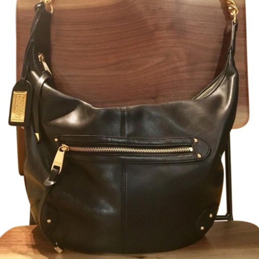 Badgley Mischka black leather handbag